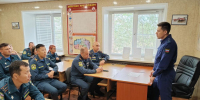 Прокурор ответил на вопросы пожарных - Мирнинский район